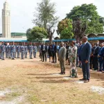 education-marietou-kone-mamadou-toure-et-kkb-participent-au-salut-aux-couleurs-au-lycee-de-treichville