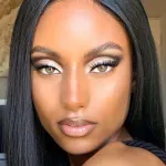 astuces-beaute-6-topos-beautes-tout-simplement-fou-pour-un-maquillage-reussi