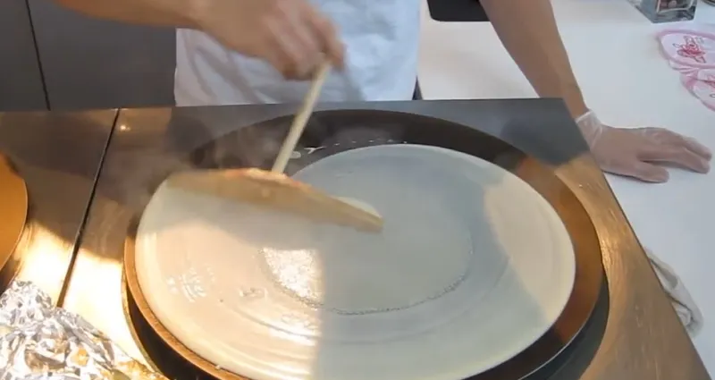 astuces-cuisine-pate-a-crepes-recette-de-base-et-conseils