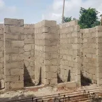 ouragahio-l-ong-hamef-entame-la-construction-de-toilettes-publiques-au-centre-de-sante-urbain