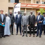 transport-a-abidjan-le-ministre-amadou-kone-receptionne-50-vehicules-pour-une-societe-de-taxis-compteurs