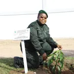 duekoue-le-ministere-des-eaux-et-forets-commemore-la-journee-nationale-de-la-paix-par-un-planting-d-arbres