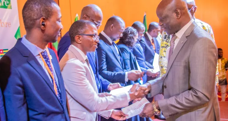 21eme-concours-d-agregation-du-cames-bonne-moisson-pour-la-cote-d-ivoire-un-taux-de-reussite-de-95-24