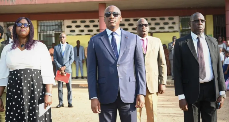 education-au-civisme-des-ministres-dans-des-etablissements-scolaires-pour-sensibiliser-les-eleves