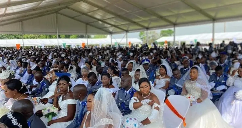 cote-d-ivoire-celebration-du-mariage-collectif-de-421-gendarmes-a-l-ecole-de-la-gendarmerie-nationale