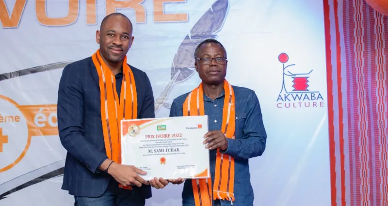 14e-edition-du-prix-ivoire-de-litterature-africaine-le-laureat-honore-au-cours-d-une-soiree