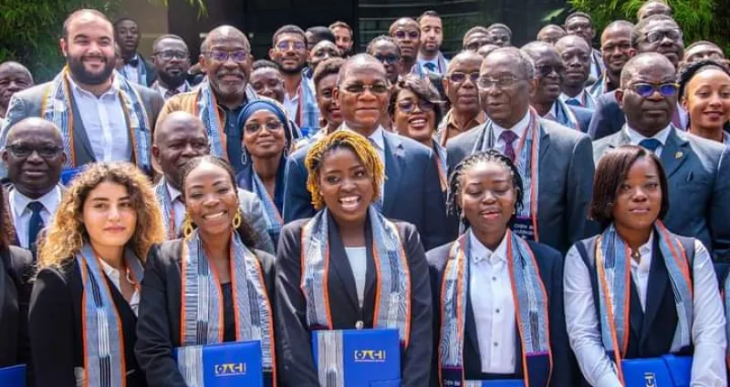 cote-d-ivoire-42-architectes-pretent-serment-et-recoivent-des-conseils-du-ministre-de-la-construction-bruno-kone
