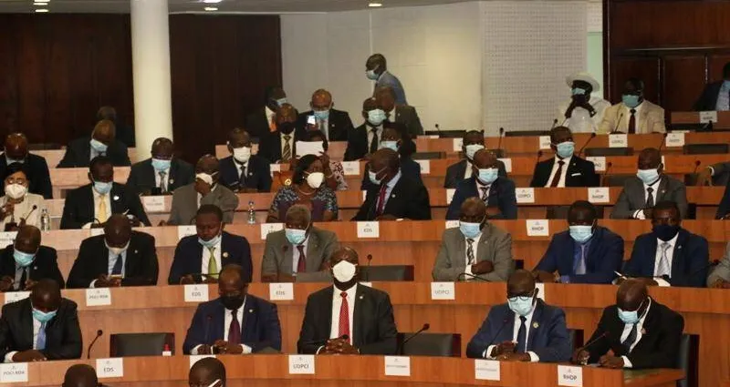 cote-d-ivoire-enseignement-superieur-la-recherche-et-de-l-innovation-la-nouvelle-loi-adoptee-par-les-deputes