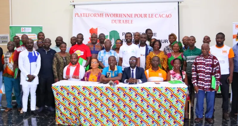 campagne-de-commercialisation-2022-2023-le-plateforme-cacaco-durable-interpelle-les-autorites-ivoiriennes