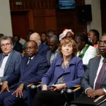 l-ecole-de-la-2e-chance-officiellement-lancee-l-ex-pm-francaise-e-cresson-felicite-le-ministre-n-guessan-koffi