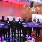 semaine-des-pompiers-les-meilleurs-pompiers-militaires-et-civils-distingues-au-cours-d-un-diner-gala