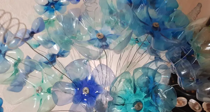 astuces-maison-2-idees-pour-recycler-vos-bouteilles-en-plastique
