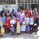 abobo-education-la-ministre-kandia-camara-prime-les-46-meilleurs-eleves-de-sa-commune