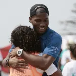 drogba-zaha-kessie-ces-footballeurs-ivoiriens-genereux