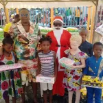 fete-de-noel-2022-la-ministre-belmonde-dogo-donne-le-sourire-a-200-enfants-de-yopougon-micao