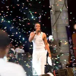 concert-de-dadju-declaration-d-amour-hommage-a-feu-dj-arafat-plus-de-2h-de-show-non-stop-les-temps-forts