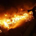 incendie-a-dimbokro-une-femme-brave-les-flammes-pour-sauver-son-bebe-endormi-dans-une-chambre