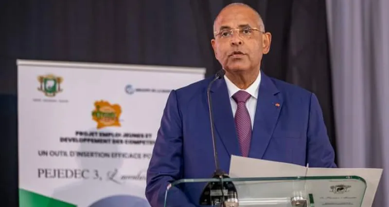 cote-d-ivoire-10-morts-et-457-blesses-le-31-decembre-un-policier-poignarde-patrick-achi-convoque-les-ministres