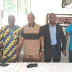 entreprenariat-le-depute-maire-de-sikensi-apporte-son-aide-aux-jeunes