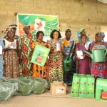 autonomisation-de-la-femme-rebecca-yao-offre-des-semences-a-450-femmes-de-n-doumoukro