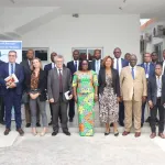 elections-apaisees-l-ambassade-de-france-et-de-la-grande-bretagne-visitent-le-centre-d-alerte-precoce-du-cndh