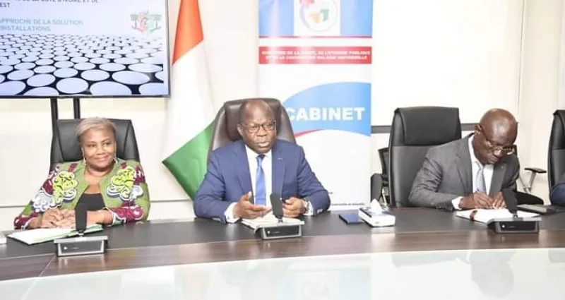 sante-vers-l-implantation-d-une-nouvelle-unite-de-production-des-medicaments-en-cote-d-ivoire