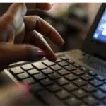 communication-audiovisuelle-bloggeurs-activistes-influenceurs-voici-les-nouvelles-sanctions-a-craindre