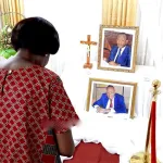 deces-de-vagba-alexis-simone-gbagbo-presente-ses-condoleances-a-la-famille-eploree
