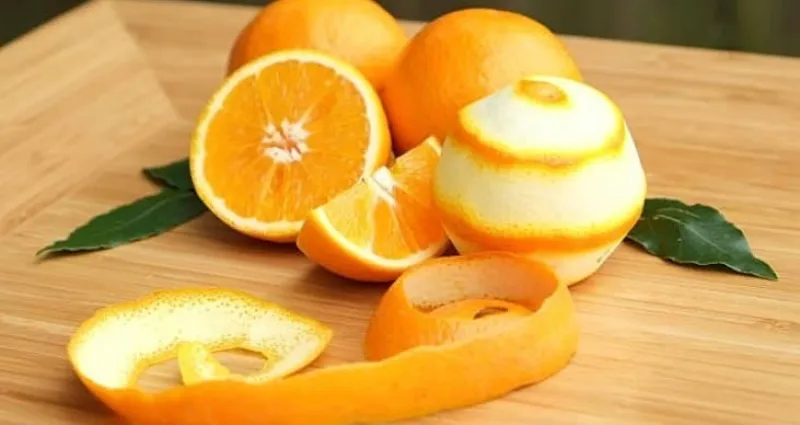 ne-les-jetez-plus-3-idees-de-recyclage-pour-vos-pelures-d-oranges