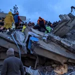 seisme-en-turquie-et-en-syrie-le-bilan-s-alourdit-et-passe-a-5-milles-morts