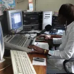 12-edition-de-la-journee-mondiale-de-la-radio-radio-et-paix-promouvoir-la-paix-a-travers-les-medias