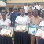 lycee-moderne-eugene-aka-aouele-d-aboisso-les-85-meilleurs-eleves-du-premier-trimestre-recompenses