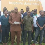 municipales-2023-a-bouake-des-jeunes-de-l-uj-rhdp-prennent-position-pour-le-ministre-amadou-kone