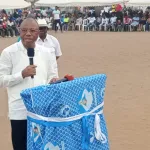 en-meeting-a-anono-cocody-secretaire-general-du-ppa-ci-damana-pickass-tout-feu-tout-flamme