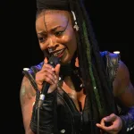 showbiz-dobet-gnahore-20-ans-de-carriere-au-service-du-panafricanisme