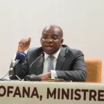 secteur-touristique-le-ministre-siandou-fofana-annonce-le-recrutement-de-300-guides-en-2023