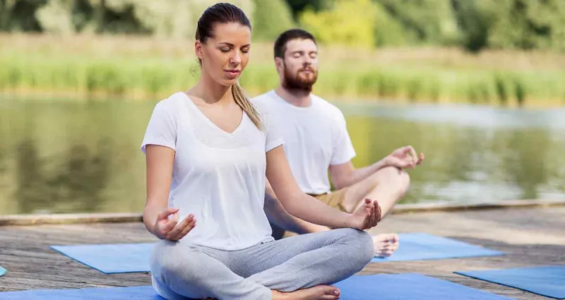 bien-etre-la-pratique-de-la-meditation-assise-pour-aller-mieux