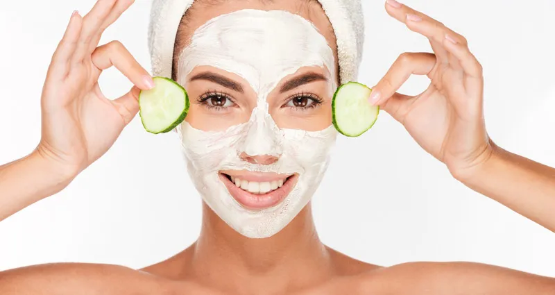 visage-3-masques-a-preparer-vous-meme-contre-l-acne-et-les-imperfections