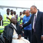 les-premiers-ressortissants-ivoiriens-de-tunisie-sont-arrives-ce-que-le-gouvernement-a-prevu