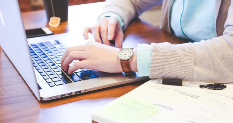 vie-pratique-3-astuces-pour-un-cv-plus-moderne