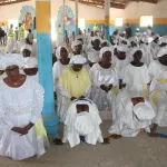 crash-helicoptere-a-gohitafla-ce-que-les-fideles-de-l-eglise-du-christianisme-celeste-ont-fait-bictogo-parle