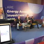 forum-d-investissement-pour-l-acces-a-l-energie-un-investissement-annuel-de-35-milliards-d-usd-est-necessaire