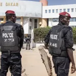 senegal-des-heurts-a-dakar-paralysent-la-ville-pendant-le-jugement-de-l-opposant-ousmane-sonko