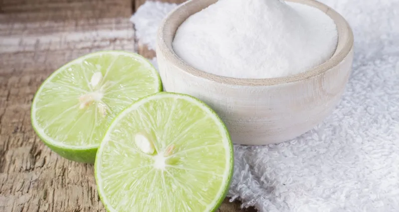 bicarbonate-de-soude-comment-l-utiliser-pour-se-laver-les-dents