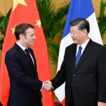 emmanuel-macron-au-president-chinois-la-chine-peut-jouer-un-role-pour-ramener-la-russie-a-la-raison