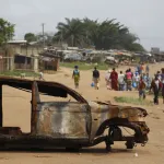 11-avril-2011-une-date-deux-histoires-selon-chaque-camp-tiken-jah-tape-du-poing-et-sort-du-silence