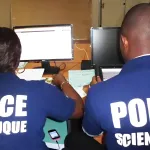 cyberdelinquance-29-migrants-interpelles-par-la-dst-dans-un-appartement