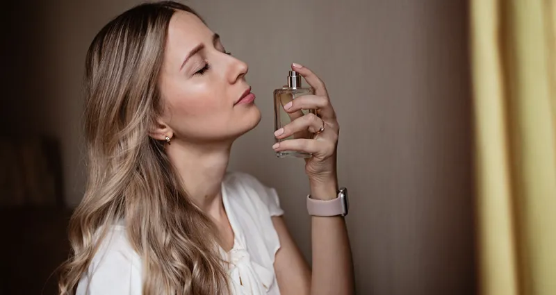 parfum-5-erreurs-communes-a-ne-jamais-faire-dans-l-utilisation-de-son-parfum