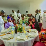 rupture-collective-du-jeune-a-koumassi-le-maire-cisse-bacongo-offre-un-repas-a-la-communaute-musulmane