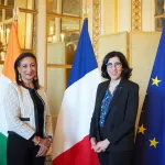 retour-du-tam-tam-parleur-le-djidji-ayokwe-la-ministre-francoise-remarck-obtient-le-soutien-de-l-etat-francais